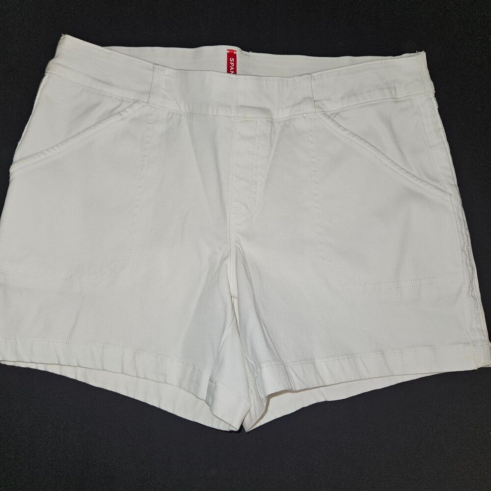 SPANX Women's White Comfort Stretch City Short 4.5 in inseam Large Tummy Control